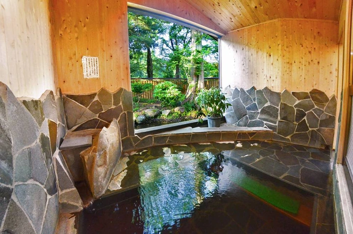 Onsen General 17